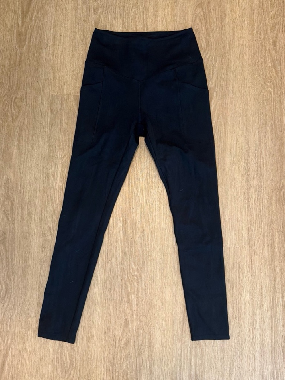High-Waist navy Women’s Leggings with Side Pockets